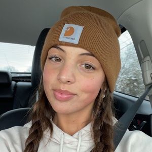 Meet your Posher, Karlynn